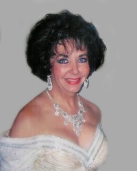 Elizabeth Taylor Impersonator