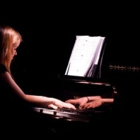 Jess Stewart - Keyboard Player in Bridgeport, Connecticut
