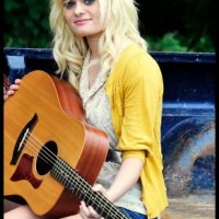 Jessica Sevier - Singing Guitarist in New Castle, Indiana
