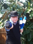 Juggling Jeff with clubs Juggling Jeff with clubs