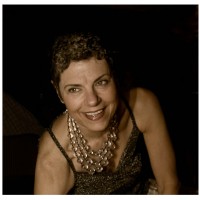 Julie Olson - Jazz Singer in Kent, Washington