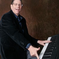 Larry Lee Lewis - Singing Pianist in Boston, Massachusetts