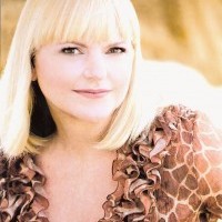 Lucinda Music - Classical Singer in Oxnard, California