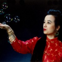 Magical Mia - Comedy Magician in St Paul, Minnesota