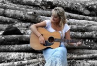 Mandy Atkinson - Wedding Singer in Dartmouth, Nova Scotia