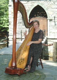 Marilyn Wienand, Harpist