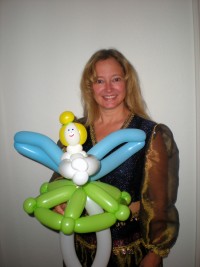 Michele Peterson, Balloon Artist and Face Painter