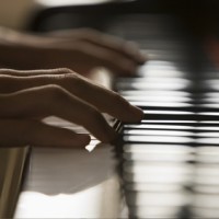 Mikaela - Solo Musicians in Courtenay, British Columbia