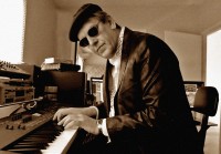 Nigel Bellis - Romantic Latin, Jazz, Fusion.
