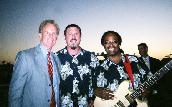 Performing for football great Roger Staubach