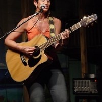 Patti DeRosa - Folk Band in Framingham, Massachusetts