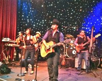 Quinto Menguante - Merengue Band in Moreno Valley, California