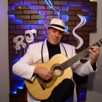 RJ Fox - Viola Player in Sunrise Manor, Nevada