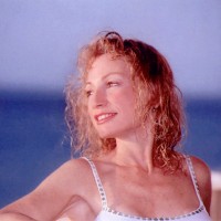 Robin Avery - Bossa Nova Band in Maui, Hawaii