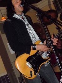 Six Strings Down Stevie Ray Vaughan Tribute Band