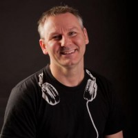 Sounds Plus Mobile DJ + Media Services - Cake Decorator in Detroit, Michigan