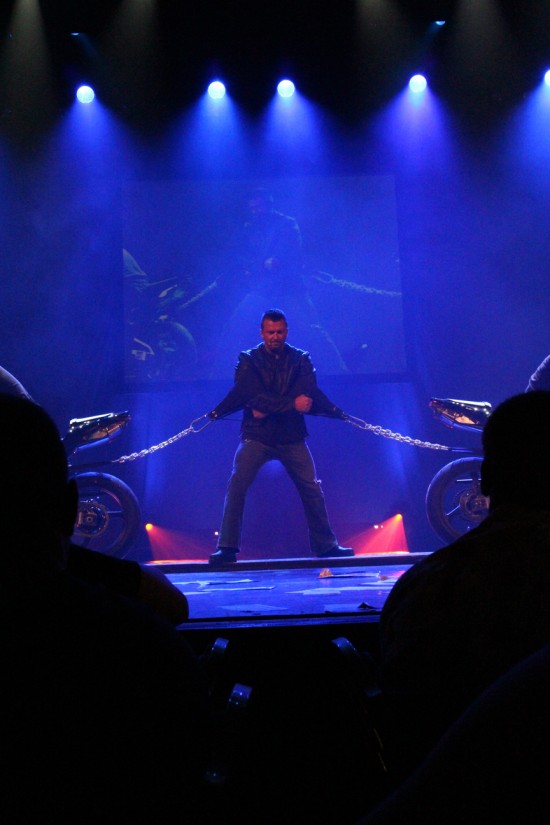 Chad Netherland - Superhuman Show