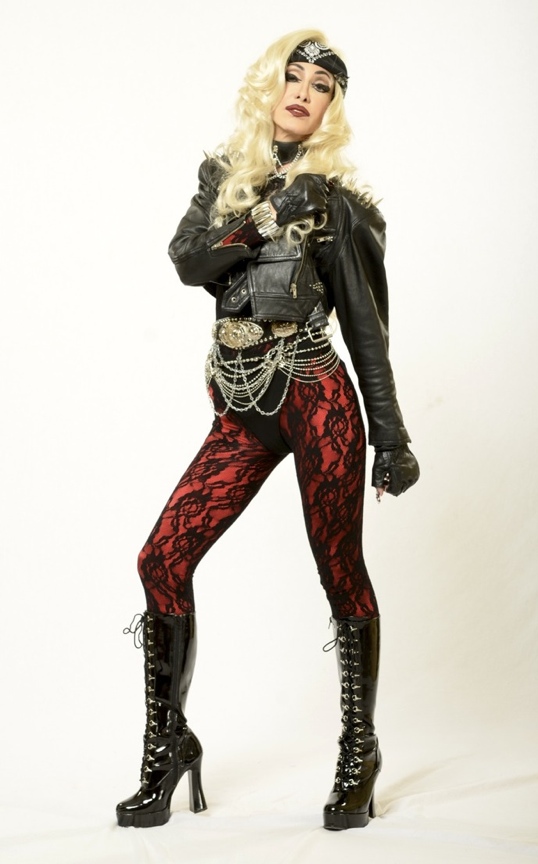 JUDAS - BETTY AS LADY GAGA