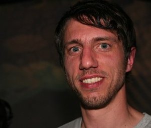Edwin_oosterwal_in_this_picture_he_doesnt_look