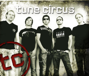 Tune_circus_tunecircus1