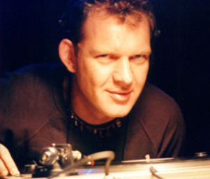Dj_joost_van_bellen