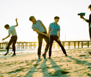 The_drums_tumblr_l71va9lukj1qbo5bco1_500