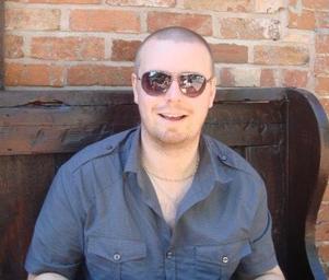 Andy_tau_l_cb81b9c26bbdb07f3d865b2206c0
