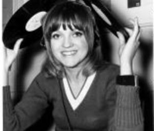 Annie_nightingale_anne_nightingale