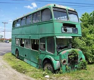 The_upstairs_room_bus