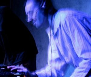 Bluhipgnosis_png_300x300_crop_upscale_q85