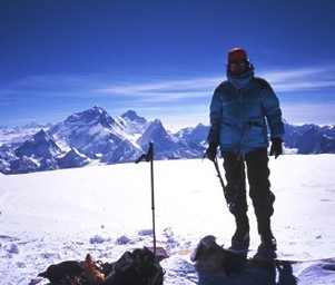 Biosphere_mountain_climbing