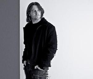 Deconbrio_danny_rendo_2011