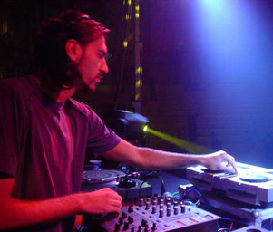 Dj_tarkan
