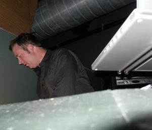 Dj_misfit_live_at_reunion_the_volcano_r