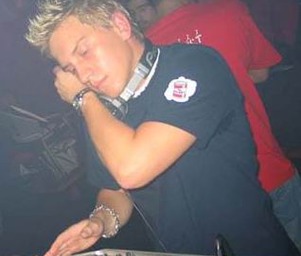 Dj_caffeine