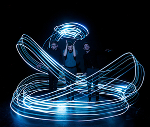 Delphic_af050110