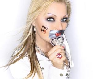 Kristine_w_noh8_campaign_photo