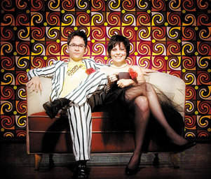 Lucy_and_the_popsonics