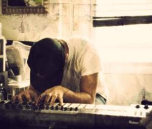 Mndsgn_tritones