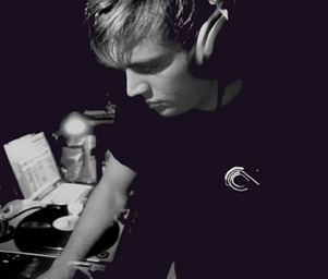 Mike_shiver