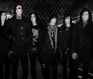 Motionless_in_white_motionless_1