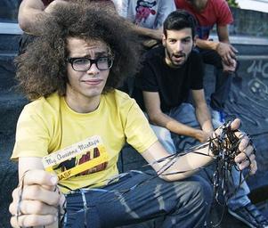 My_awesome_mixtape_group_02_low