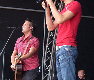 Nick_simon_nickensimon