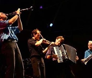 Ot_azoj_klezmer_band_ot_azoj