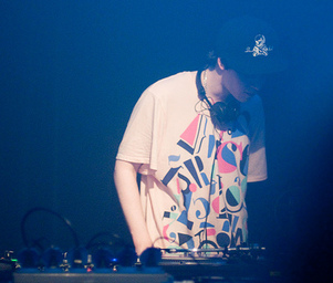 Rustie_3433030802_8a2ec4ef78