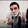 Sixtoo_shaving_2