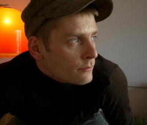 Adam_proll