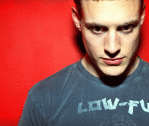 Tom_neville