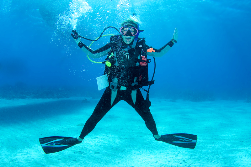 Roatan Scuba Instructor
