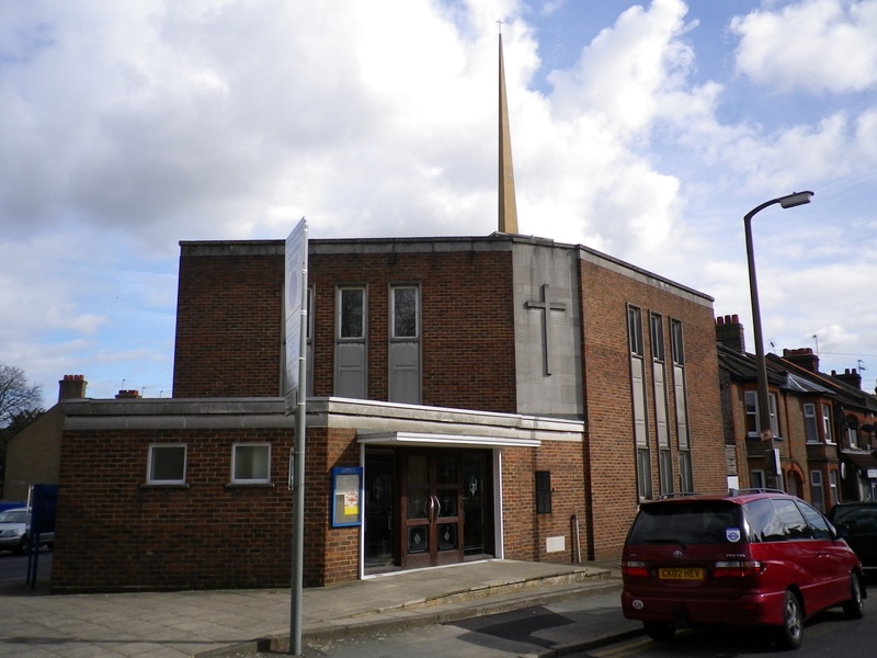 GC6B41P Church Micro 9028...Watford St James Road Baptist (Unknown